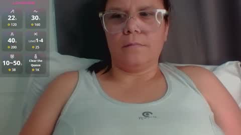 Snapshot of lucianamaster chatting on October 11, 2025, 12:10 am lucianamaster online show from October 11, 2025, 12:10 am