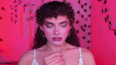 Snapshot of lucianromeo17 chatting on June 21, 2026, 11:13 am Lucy or Lucian 3 Come to my social Links3 online show from June 21, 2026, 11:13 am