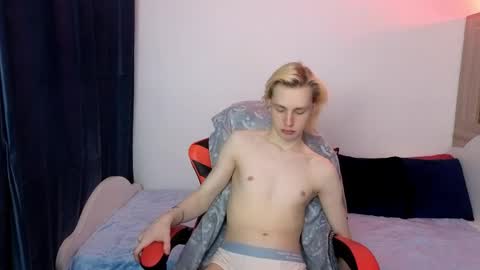 Angelok online show from March 28, 2026, 7:08 am