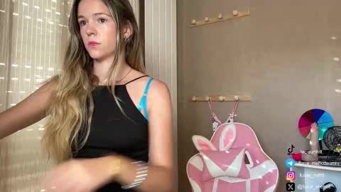 Lucie hot follow me on  online show from September 18, 2025, 6:59 am
