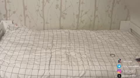 Lucie hot follow me on  online show from September 24, 2025, 6:55 pm