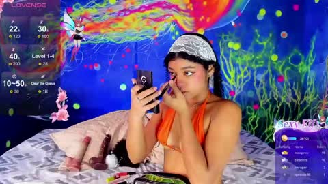 Lucie - online show from May 11, 2026, 6:49 pm