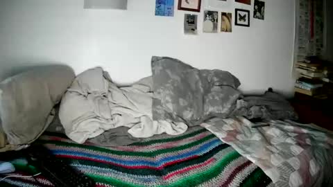 lucieleelark online show from February 25, 2026, 2:59 pm