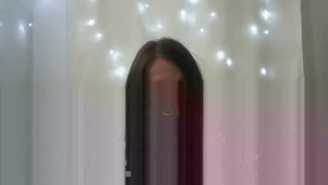 LucieMack online show from October 27, 2025, 8:24 pm