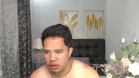 Snapshot of luciferhotcum chatting on February 19, 2025, 6:43 pm Luciferhotcum online show from February 19, 2025, 6:43 pm