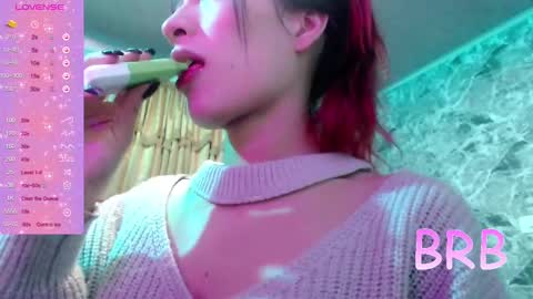 Lucia online show from February 19, 2025, 4:22 pm