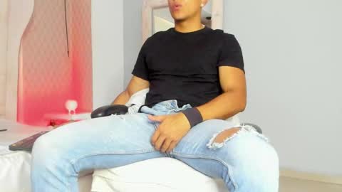 Leo online show from February 15, 2026, 11:41 am