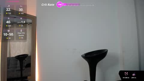 luciiana online show from December 4, 2025, 8:17 pm