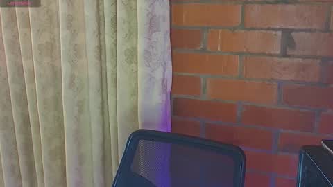 lucky_blessed online show from February 19, 2025, 1:50 pm