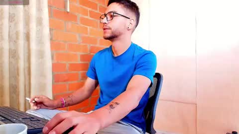 lucky_blessed online show from March 12, 2025, 3:18 pm