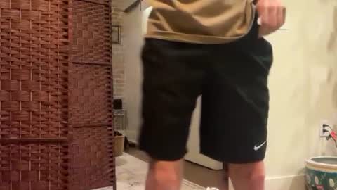 lucky_bme online show from April 9, 2026, 1:49 am