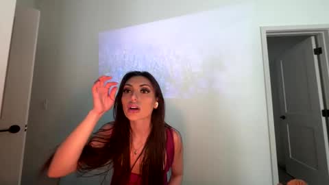 Snapshot of lucky_g3ld chatting on April 10, 2026, 11:31 pm lucky_g3ld online show from April 10, 2026, 11:31 pm