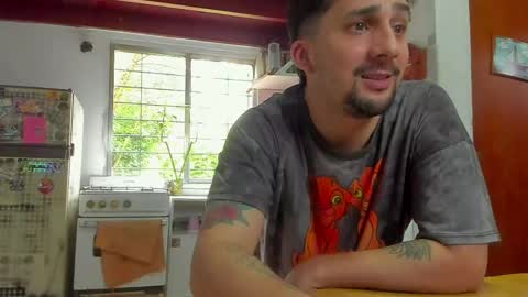 Snapshot of lucky_littlehorse77 chatting on April 7, 2026, 5:57 pm Luca Lucky online show from April 7, 2026, 5:57 pm