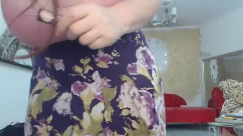 Ana online show from November 17, 2025, 11:38 am