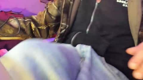 Lucky online show from November 10, 2025, 9:14 pm