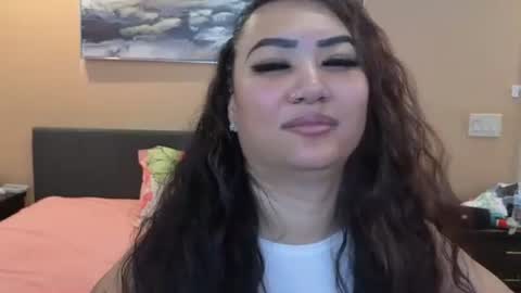 luckylee1992 online show from November 22, 2025, 4:22 am