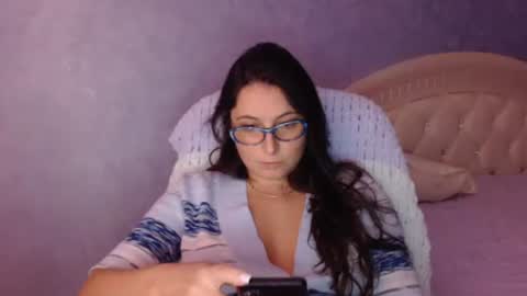 luckylinda23 online show from November 29, 2025, 3:26 pm