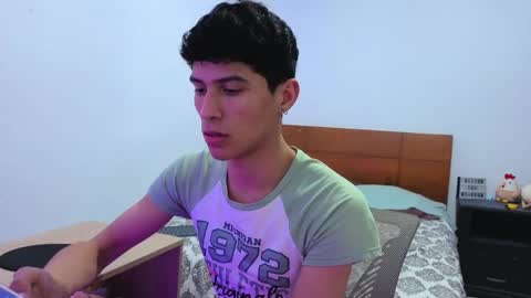 Lu Independent Model online show from April 4, 2026, 3:05 am