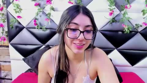 lucy_anal_ online show from December 2, 2025, 10:05 pm