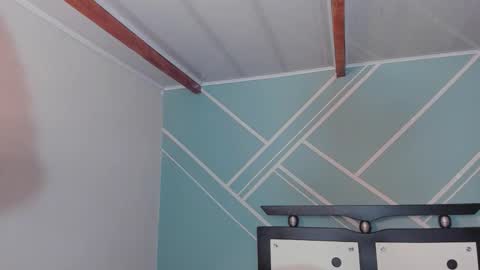 Lucy Herrera online show from February 12, 2026, 9:43 pm