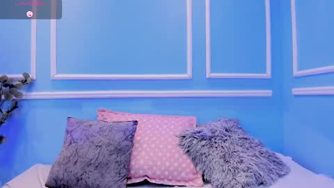 lucy_canel online show from September 25, 2025, 11:08 pm