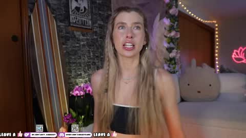 Lucy. online show from April 8, 2026, 1:05 am