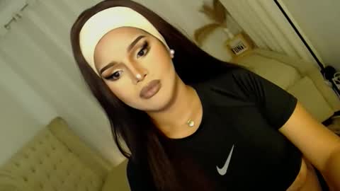    MONA    online show from November 10, 2025, 5:45 pm