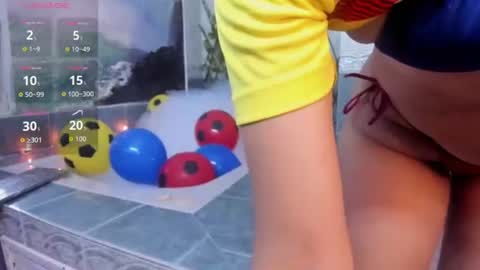 Snapshot of lucy_river_ chatting on June 27, 2026, 9:42 pm Lucy online show from June 27, 2026, 9:42 pm