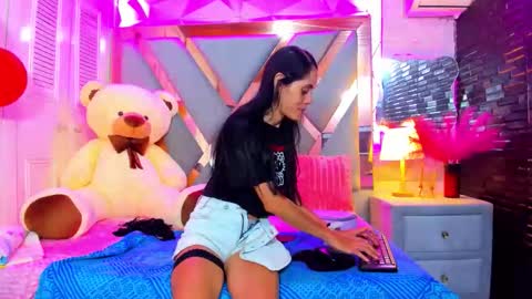Snapshot of lucy_unlimited chatting on May 13, 2026, 2:20 am Lucy unlimit come back here online show from May 13, 2026, 2:20 am