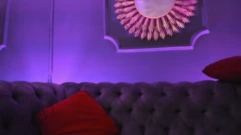 Snapshot of lucy_williiams chatting on December 11, 2024, 11:21 pm Lucy  online show from December 11, 2024, 11:21 pm