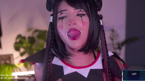 Lucy Alien  online show from October 27, 2025, 10:14 pm