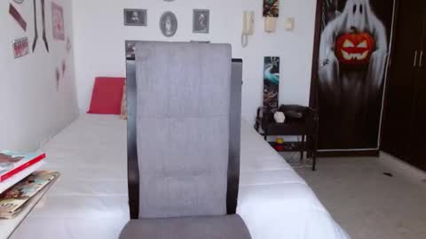 Snapshot of lucyferna chatting on October 7, 2025, 12:57 pm Lucya Fernanda  online show from October 7, 2025, 12:57 pm
