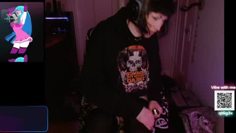 lucylascivious online show from April 30, 2026, 2:29 am