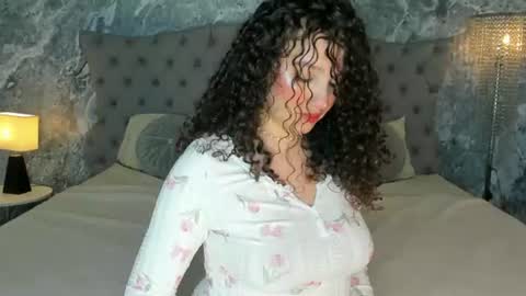 Snapshot of lucylovelyy1 chatting on June 30, 2026, 2:34 am Lucy online show from June 30, 2026, 2:34 am