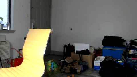 Snapshot of lucyloveslookers78240 chatting on January 3, 2025, 1:25 pm Lucy Loves Lookers online show from January 3, 2025, 1:25 pm