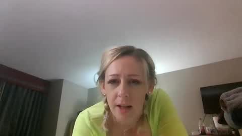 Snapshot of lucyloveslookers78240 chatting on January 15, 2025, 9:02 am Lucy Loves Lookers online show from January 15, 2025, 9:02 am