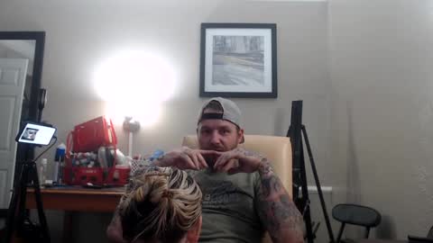 Snapshot of lucyloveslookers78240 chatting on February 3, 2025, 11:20 am Lucy Loves Lookers online show from February 3, 2025, 11:20 am