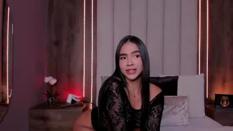 Snapshot of lucysalvatore chatting on July 18, 2026, 1:10 am Lucy online show from July 18, 2026, 1:10 am