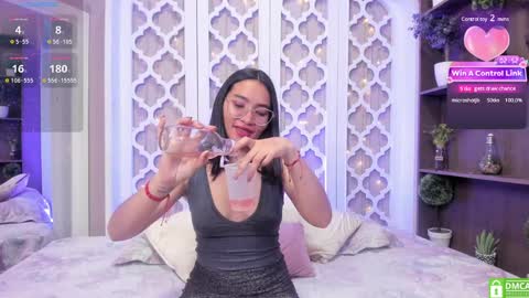 Lucy Liiu online show from January 17, 2025, 11:40 pm