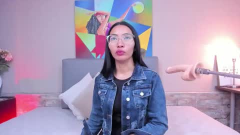 Lucy Liiu online show from September 21, 2025, 2:40 pm