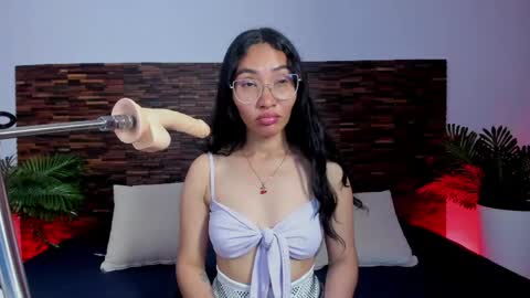 Lucy Liiu online show from April 14, 2026, 10:05 pm