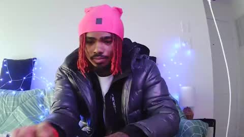 Riskdtb online show from November 19, 2025, 6:52 pm