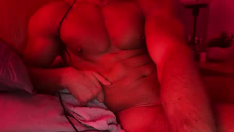 luis763413 online show from February 5, 2026, 4:39 am