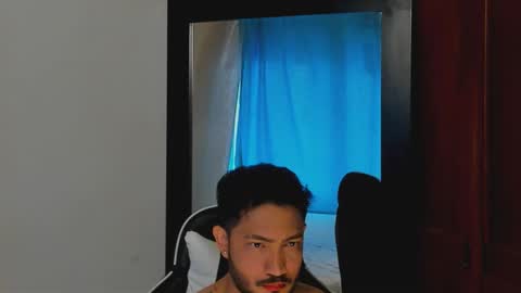 luis_baptista online show from September 14, 2025, 8:08 pm