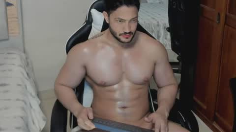 Snapshot of luis_baptista chatting on June 14, 2026, 2:35 am luis_baptista online show from June 14, 2026, 2:35 am