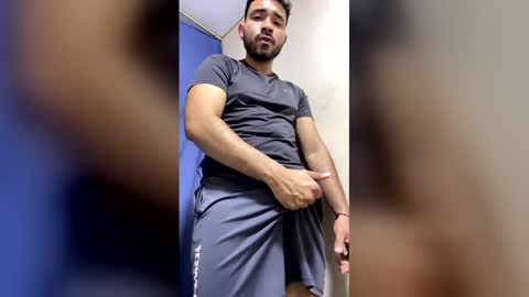 Andrew online show from April 28, 2026, 7:02 am