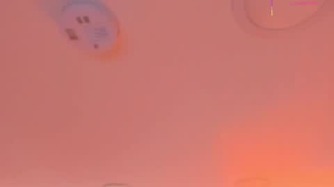 L U I S A online show from February 7, 2026, 8:23 pm