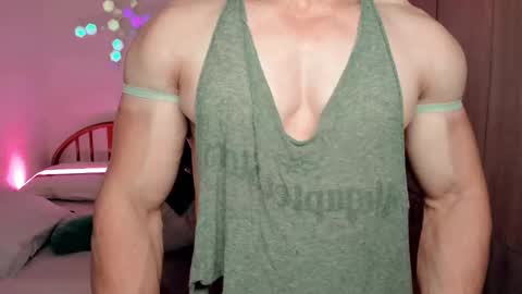 Snapshot of luisfernikesportboy chatting on January 29, 2025, 11:04 pm Luis Fer PVT IS OPEN online show from January 29, 2025, 11:04 pm