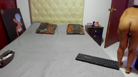 Snapshot of luissa_s1 chatting on April 30, 2026, 12:11 pm Luissa online show from April 30, 2026, 12:11 pm