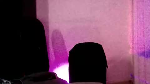 Snapshot of luk_me chatting on March 23, 2026, 9:08 pm luk_me online show from March 23, 2026, 9:08 pm